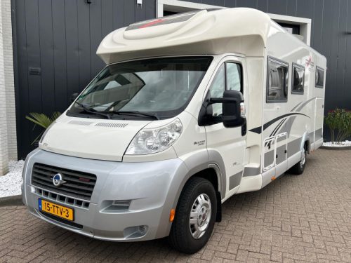 Carthago Chic C-Line T 4.8 automatic, single beds, photo: 4