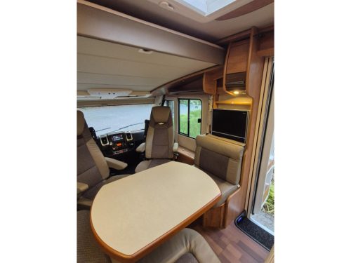Carthago Chic C-Line 49 I Aut 150Hp Twinbed 2016  photo: 13