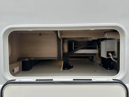 Carthago Malibu 490 I LE Upper cabinets, Lithium  photo: 6
