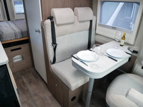 Carado 540 Pro, Autocaravana de 9 velocidades, Autocaravana compacta de 5,40 metros foto: 9