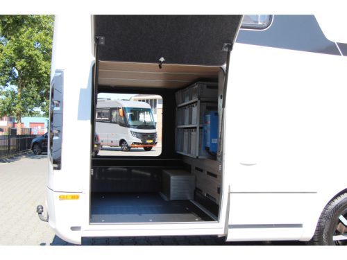 Niesmann+Bischoff Arto 77 E Single beds + Pop-top roof  photo: 11