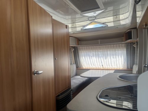 Eriba Feeling 425 - Mover - Cassette Awning photo: 4