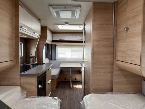 Knaus Sudwind Black Selection 460 EU Summer Air Conditioning Special Offer! photo: 12