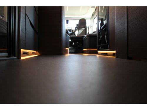 Adria Supersonic 890 LL Einzelbetten + Hubdach  Foto: 83