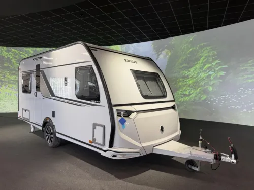 Knaus Sudwind Black Selection 450 FU Dachklimaanlage / franz&ouml;sisches Bett Foto: 0