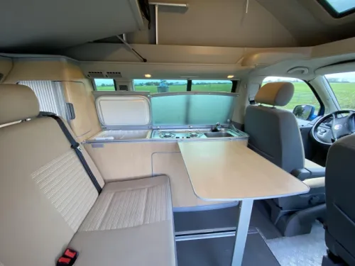 Volkswagen T5 California Polyroof | DSG Automaat foto: 11