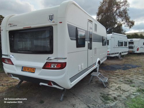 Hobby Prestige 560 UL Single beds+dinette photo: 2