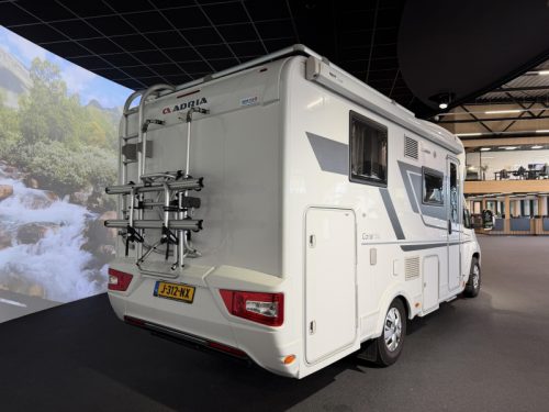 Adria Coral 600 SL Nivelliersystem / Maxxfan Foto: 4