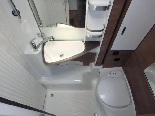 Knaus L!VE Traveller 600 DKG 650DG photo : 21