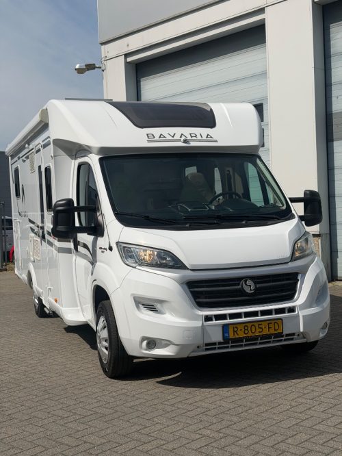 BAVARIA T746C photo: 3