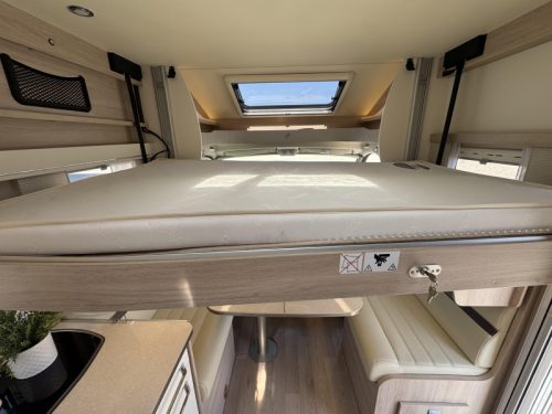 Rapido 696 F Premium Edition NUR 8.000 KM! Foto: 15