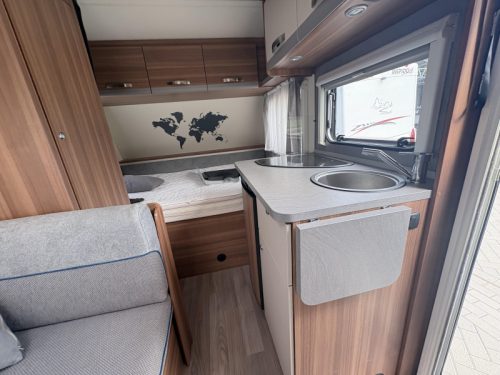 Weinsberg CaraOne Edition HOT 390 QD mover / toldo de casete foto: 6