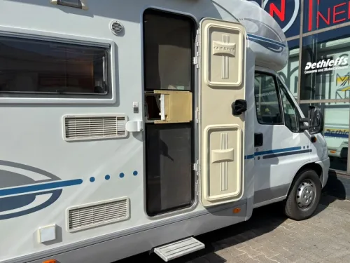 Adria Coral 660 SL SingleBeds,Airco,130HP photo: 9