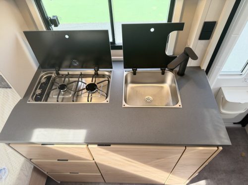 Dethleffs CAMPER 460 EL Foto: 8