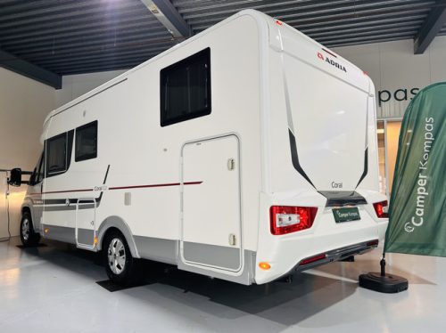 Adria CORAL S 670SL PLUS , Automatik, Einzelbetten, Original Niederl&auml;ndisch, 1. Besitzer Foto: 5