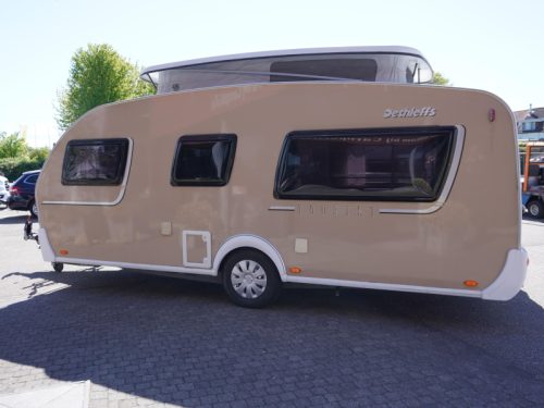 Dethleffs Tourist HD 460 WITH UNICO AWNING photo: 16