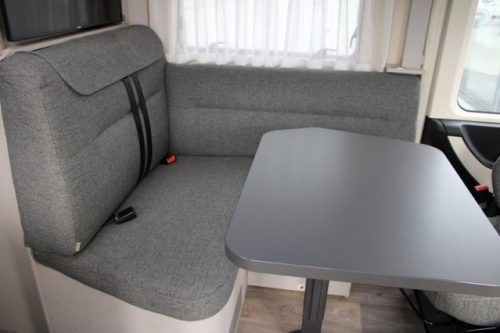 Int&eacute;gral l&eacute;ger jeune Hymer Exsis I 580 Pure 9G Tronic AUTOMATIQUE lits jumeaux (58 photo: 27