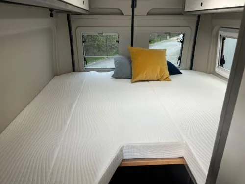 Crosscamp ADVTR 6.4 EF - Automatik - Sehr modern  Foto: 2