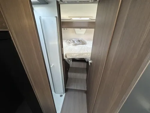 Adria Coral Supreme 670 DL Dachklimaanlage / Automatik Foto: 10