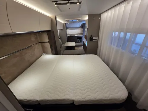 Adria Alpina 663 HT Foto: 17