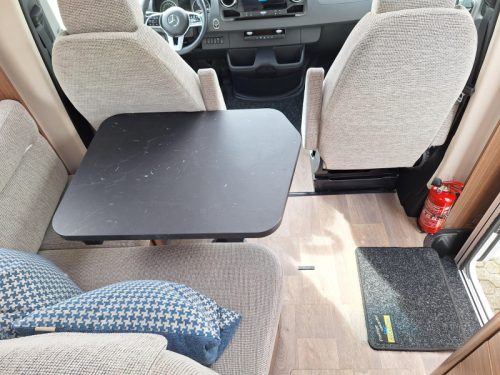 Hymer B-MC T 580 2 EINZELBETTEN-1. BESITZER Foto: 4