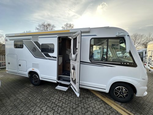 Knaus Van I 650 MEG AUTOMAAT COMPACT 180 PK  Foto: 5
