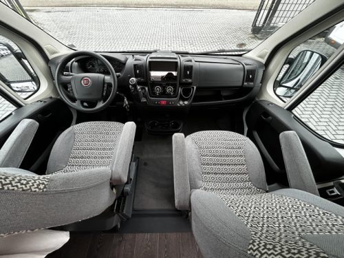 Laika Compact V 9 Single beds/6.60m/2021 photo: 19