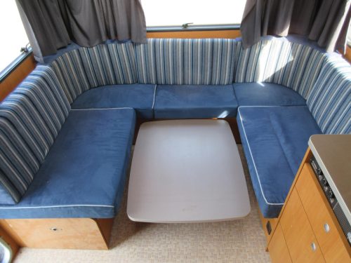 Dethleffs Camper 500 DB LOTS OF SPACE - AND MOVER photo: 8