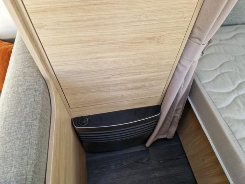 Sterckeman Easy Comfort 390 CP Mover/Awning photo: 8