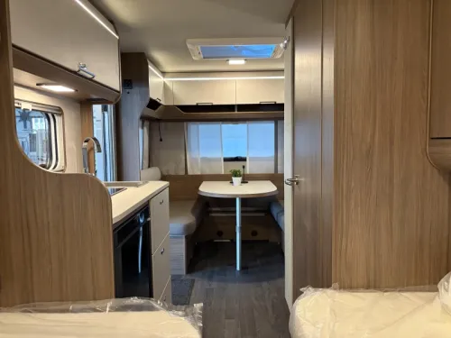 Tabbert Cazadora 460 E single beds photo: 15