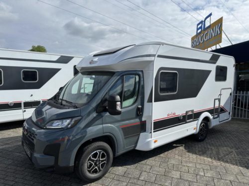 B&uuml;rstner Lyseo Time T Skyline 690 G 2 APARTE BEDDEN-AUTOMAAT foto: 4