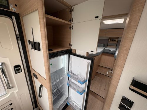 Rapido C 66 Optimum Line Primeur Face to Face photo: 9