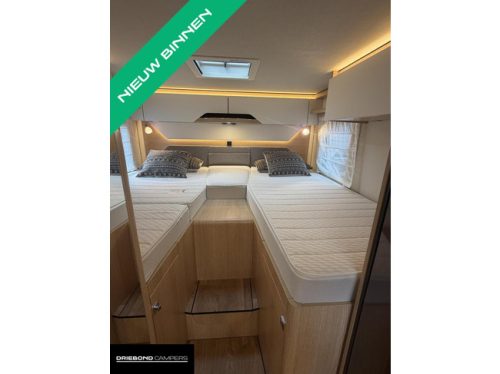 Hymer B600 MC WhiteLine Automaat Enkele Bedden Luifel Grote Garage Foto: 2