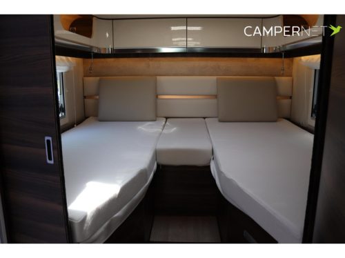 Laika ECOVIP H4109DS 180hp Automatic | Levelling system | Alde heating | Cupboards instead of Pop-up bed | Lithium | Inverter | Single beds | Face photo: 19