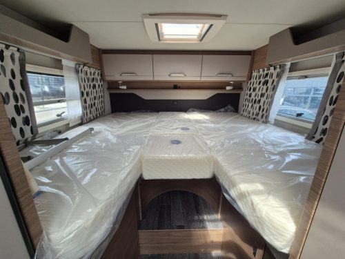 Knaus Vansation Van Ti 650 MEG 180hp automatic 2x air conditioning photo: 11