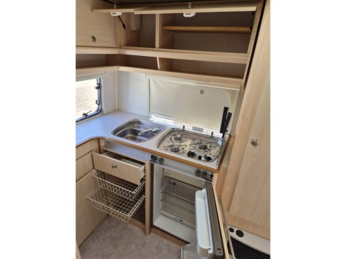 Kip Shuttle 41 EKL Mover-Awning-Bag awning photo: 10