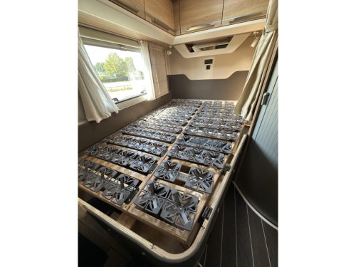 Knaus Sky Wave 60 Years 650 MF Autom-Hubbett-Luftfederung Foto: 21