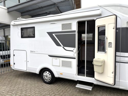 Adria Matrix 650 DC CAMA QUEEN + CAMA ABATIBLE + CARA A CARA 2023 foto: 6