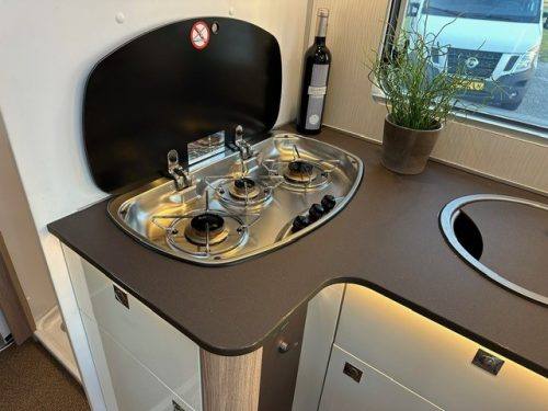 B&uuml;rstner Delfin T 732 G photo: 10