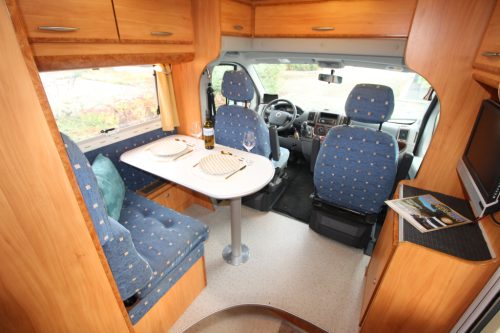 Konings Pathfinder P2012 photo: 4