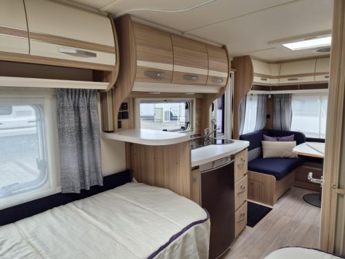 Fendt Bianco Selection 465 TG Single beds - Awning photo: 9