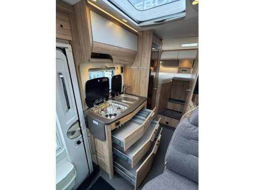 Hymer MLT 580 V6 190PK Einzelbetten LED 2 Solarpaneele Foto: 12