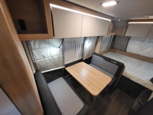 Knaus Sport Platinum 500 QDK Platinum pakket,stapelbed  foto: 12