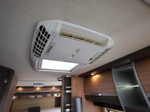 Knaus Sky I 700 LEG Automatic - without drop-down bed photo: 15