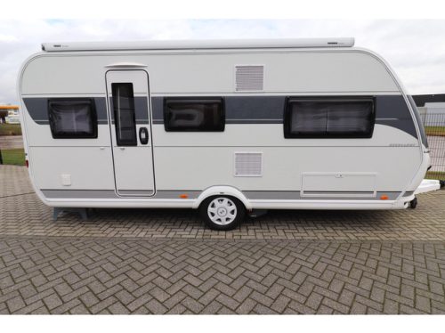 Hobby Excellent 495 UL Single bed/ Thule awning photo: 1