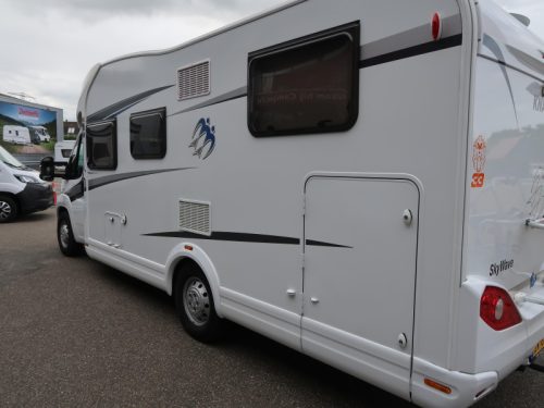 Knaus Sky Wave 700 MEG MIT AUTOM. NIVELSYSTEEM foto: 19