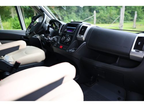 B&uuml;rstner Ducato Brevio Autocaravana AVM AIRE ACONDICIONADO CONTROL DE CRUCERO LAC HILLCONTROL 2.3L '16 foto: 12