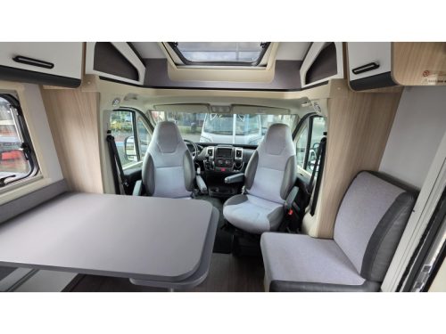 Sun Living S 70 SL single beds pop-top roof photo: 11