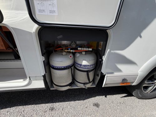 Carthago Chic C-Line I 4.8 LEVEL/AIRCO 2X/SOLAR photo: 7