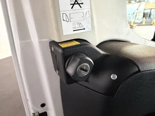 Malibu Van 640 Level system - automatic transmission photo: 7
